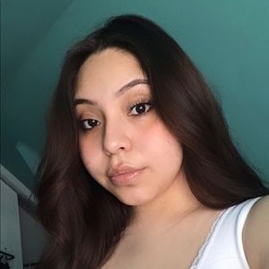 Meet your Posher, Kaylee